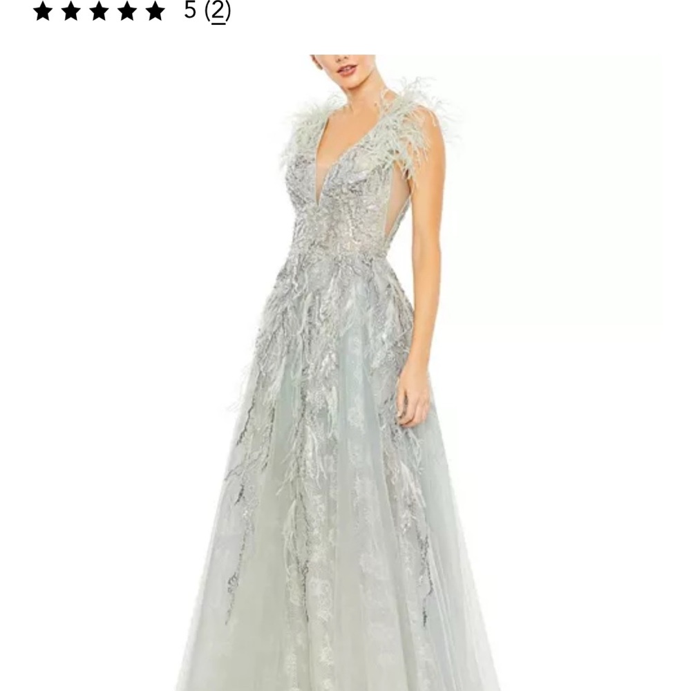 NWT NEVER WORN - Mac Duggal Seamist Green Feathered Embellished Dress - Picture 2 of 10